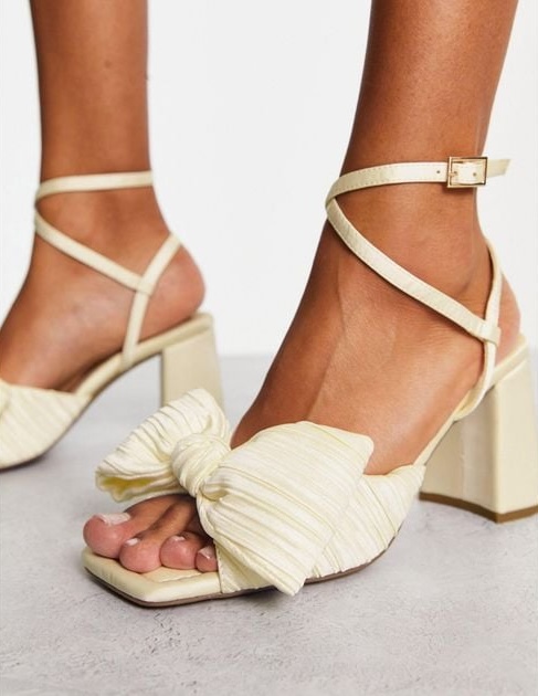 
ASOS DESIGN Heather corsage detail mid heeled block sandals in ivory